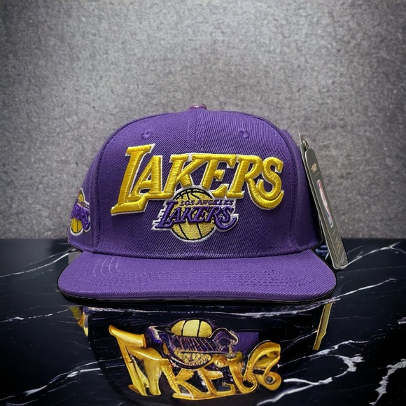 Pro Standard Other - NEW Pro Standard Purple NBA Los Angeles Lakers Wordmark And Logo Snapback - OSFA